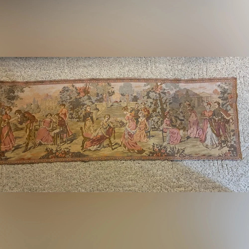 Vintage Tapestry Victorian Table Runner Sewing Craft - Picture 5 of 6